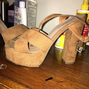 Brown thick high heel